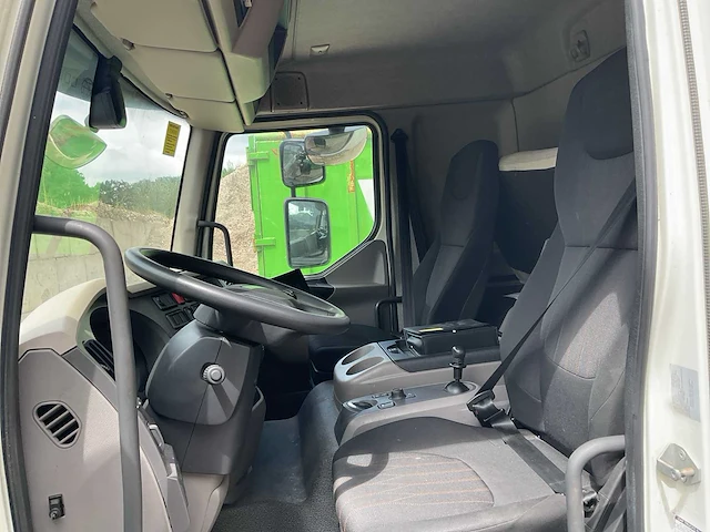 Daf lf 230 vrachtwagen - afbeelding 8 van  18
