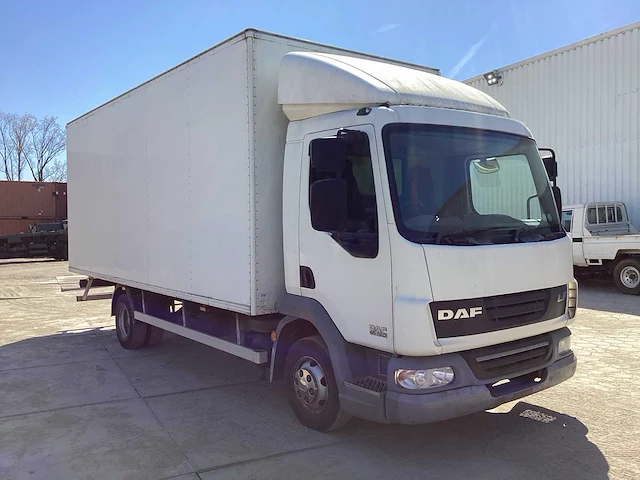 Daf lf vrachtwagen - afbeelding 7 van  14