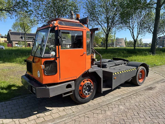 Daf tt1305dh terminal tractor - afbeelding 1 van  21