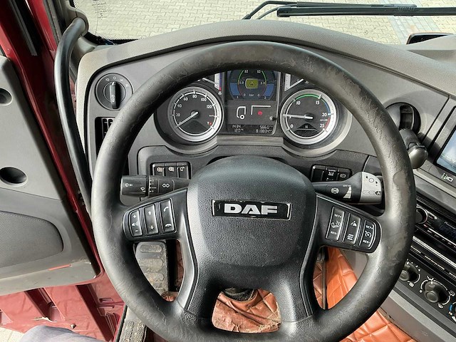 Daf xf 460 ft opleggertrekker + bulthuis tata12 geïsoleerde aluminium kieptrailer - afbeelding 9 van  55