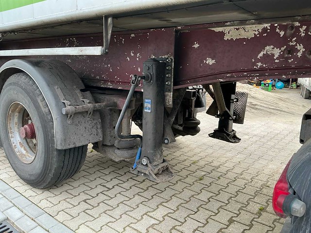 Daf xf 460 ft opleggertrekker + bulthuis tata12 geïsoleerde aluminium kieptrailer - afbeelding 36 van  55