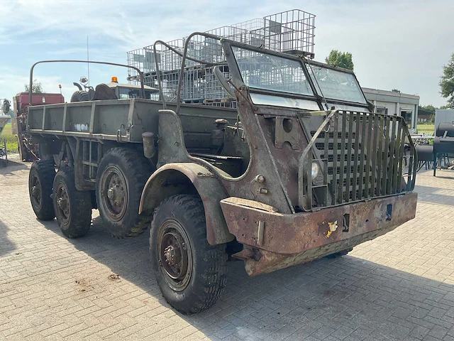 Daf ya 328 legervoertuig - afbeelding 19 van  25
