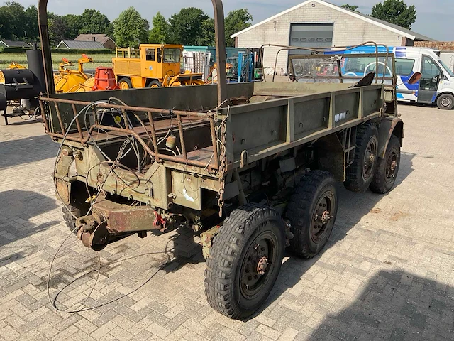 Daf ya 328 legervoertuig - afbeelding 21 van  25
