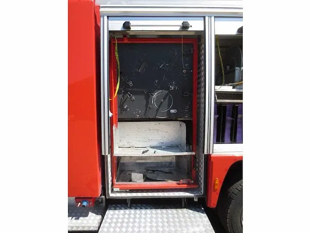 Daf/rosenbauer ae65nc brandweerwagen - afbeelding 3 van  36
