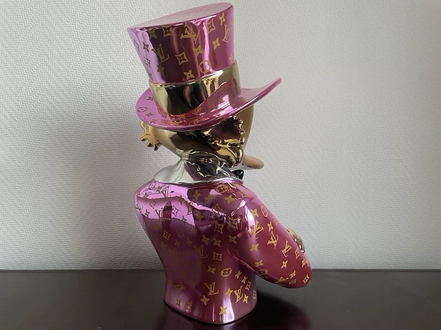 Dagobert duck pop art beeld, roze, 2025 - afbeelding 8 van  11
