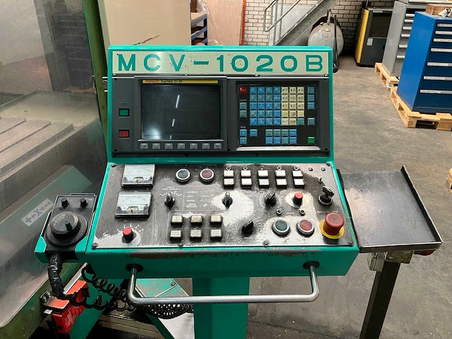Dah lih - 1996 - mcv-1020b - verticale cnc-bewerkingscentra - afbeelding 2 van  19