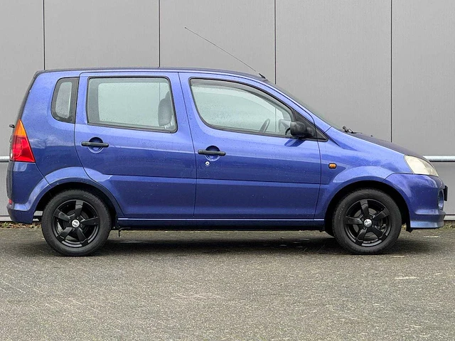 Daihatsu - 2003 - young rv - 1.0-12v sti - 67-ng-fg - afbeelding 11 van  15
