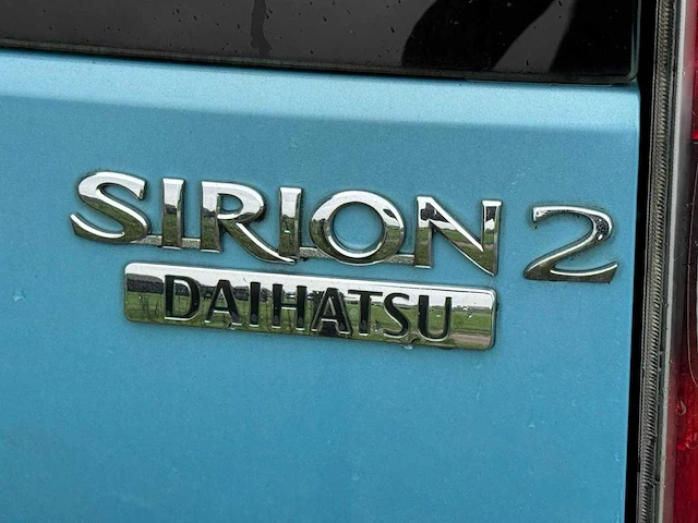 Daihatsu - 2006 - sirion 2 - 1.3-16v comfort - 24-sz-rg - afbeelding 2 van  10
