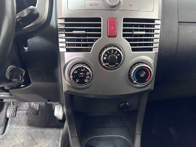 Daihatsu - terios - 1.5-16v expedit. - 75-tt-jv - afbeelding 7 van  25