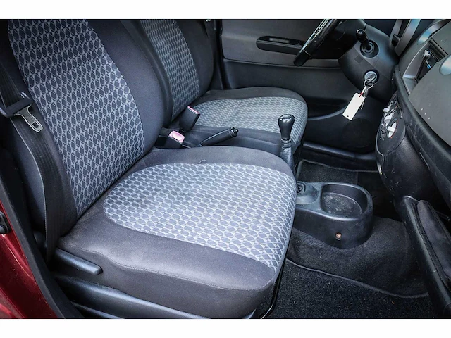 Daihatsu - trevis - 1.0 g-627-jk - afbeelding 16 van  19