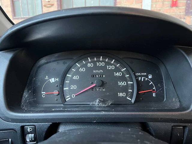 Daihatsu cuore 1.0 12v 58pk 2004 (origineel-nl), 28-nv-gv - afbeelding 17 van  36