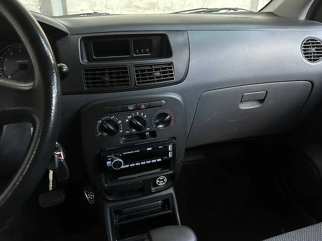Daihatsu cuore 1.0-12v nagano -automaat- 58pk 2005, 43-rt-nj - afbeelding 13 van  29