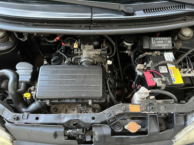 Daihatsu cuore 1.0-12v nagano -automaat- 58pk 2005, 43-rt-nj - afbeelding 21 van  29