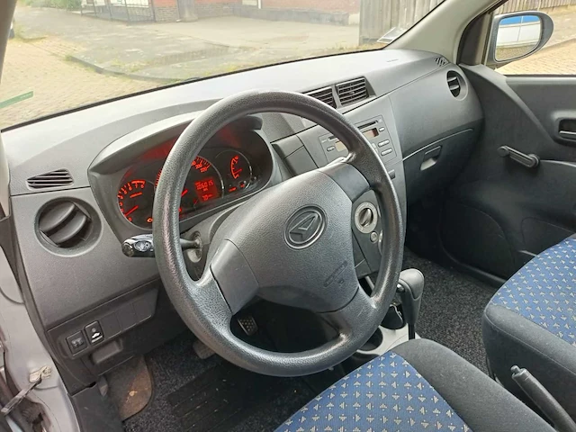 Daihatsu cuore 1.0 comfort airco automaat, 74-rft-5 - afbeelding 17 van  18