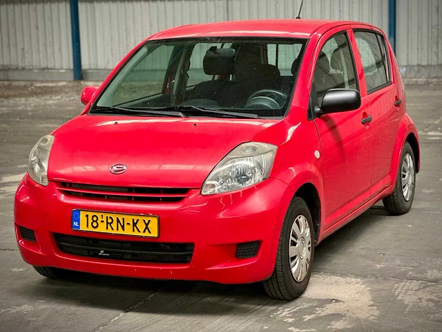 Daihatsu sirion 2 1.0 12v trend, 18-rn-kx - afbeelding 1 van  13