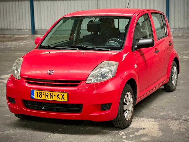 Daihatsu sirion 2 1.0 12v trend, 18-rn-kx - afbeelding 1 van  13