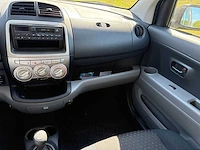 Daihatsu sirion 2 1.0-12v trend 64-kbp-9 - afbeelding 2 van  21