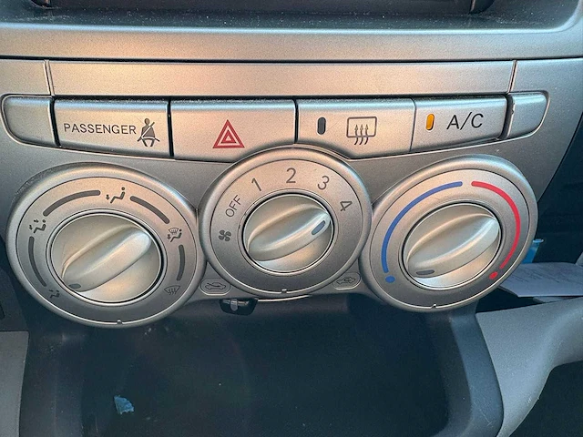Daihatsu sirion 2 1.0-12v trend 64-kbp-9 - afbeelding 21 van  21