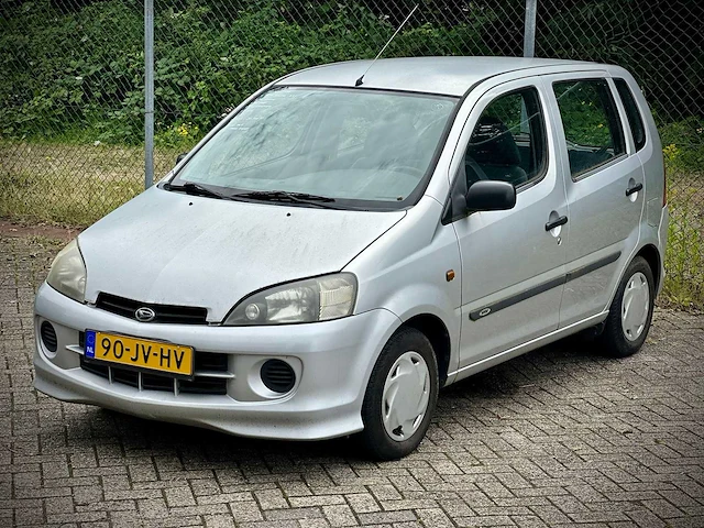 Daihatsu young rv 1.0 12v rti, 90jvhv - afbeelding 1 van  12