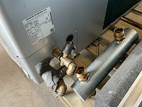 Daikin - altherma 3 m 16kw - edla16da3w17 - lucht-water warmtepomp buiten-unit - afbeelding 2 van  8