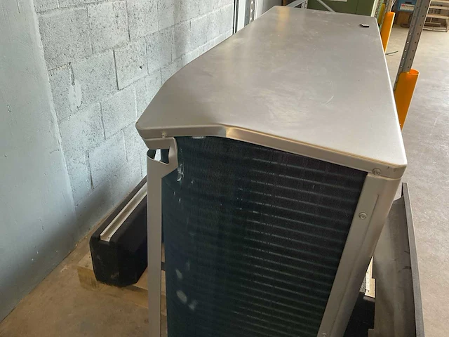 Daikin - altherma 3 m 16kw - edla16da3w17 - lucht-water warmtepomp buiten-unit - afbeelding 8 van  8