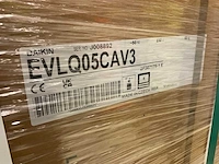 Daikin 5 kw buitendeel (4x) - afbeelding 2 van  3