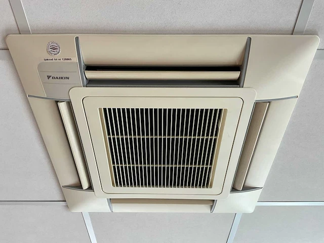 Daikin airconditioning binnen units (3x) - afbeelding 8 van  12