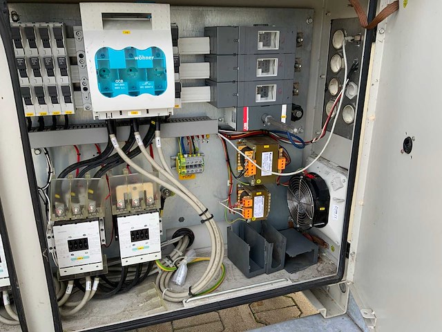 Daikin chiller luchtgekoeld - afbeelding 4 van  17