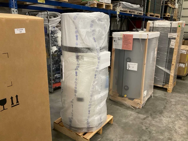 Daikin ekhhe200cv37 warmtepompboiler - afbeelding 3 van  5
