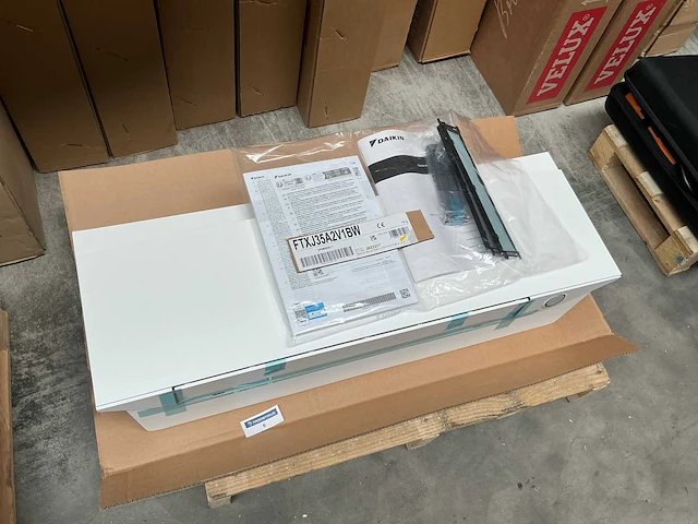 Daikin ftxj35a2v1bw binnenunit - afbeelding 2 van  3