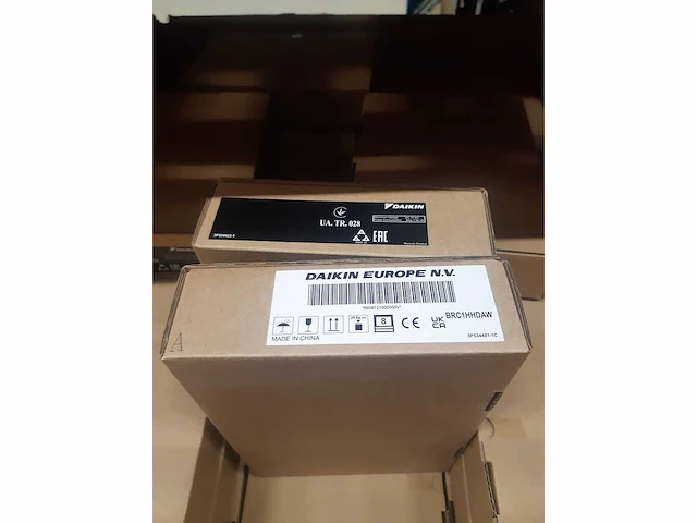 Daikin madoka thermostaat (33x) - afbeelding 2 van  4