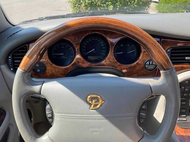 Daimler - 1999 - 4.0 - 4.0 v8 - supercharged - 1-sng-43 - afbeelding 3 van  18