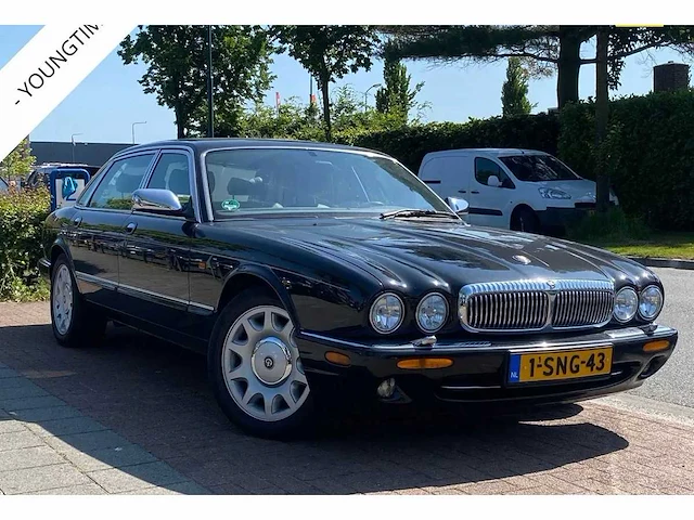 Daimler - 1999 - 4.0 - 4.0 v8 - supercharged - 1-sng-43 - afbeelding 12 van  18