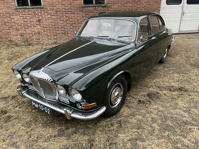 Daimler - oldtimer (1968) - afbeelding 1 van  40