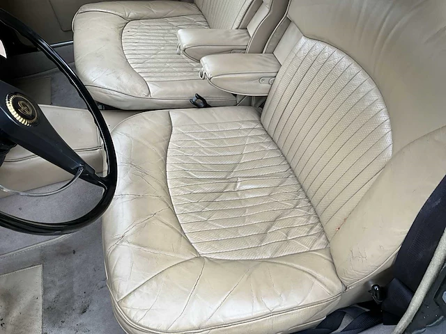 Daimler - oldtimer (1968) - afbeelding 24 van  40