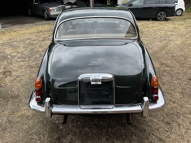 Daimler - oldtimer (1968) - afbeelding 36 van  40