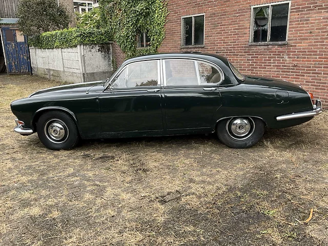 Daimler - oldtimer (1968) - afbeelding 38 van  40