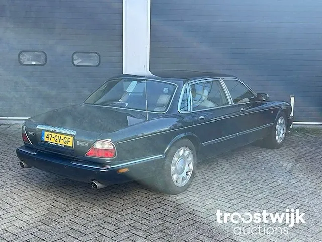 Daimler 4.0 4.0 v8 super automaat, 47-gv-gf - afbeelding 11 van  18