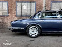 Daimler 4.0 l6 238pk 1990 -youngtimer - afbeelding 10 van  38