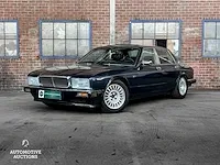 Daimler 4.0 l6 238pk 1990 -youngtimer - afbeelding 1 van  38