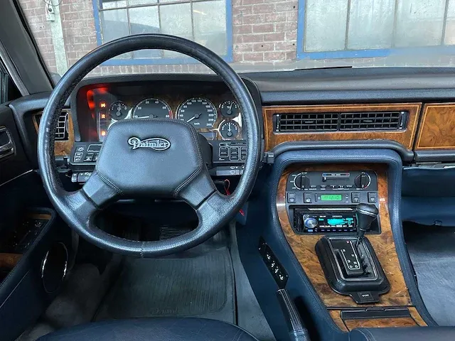 Daimler 4.0 l6 238pk 1990 -youngtimer - afbeelding 25 van  38