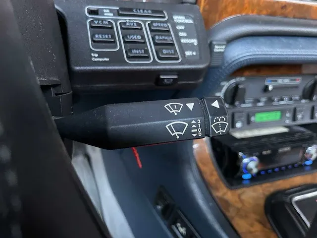Daimler 4.0 l6 238pk 1990 -youngtimer - afbeelding 33 van  38