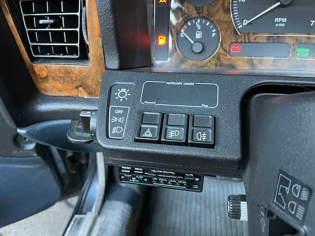 Daimler 4.0 l6 238pk 1990 -youngtimer - afbeelding 36 van  38