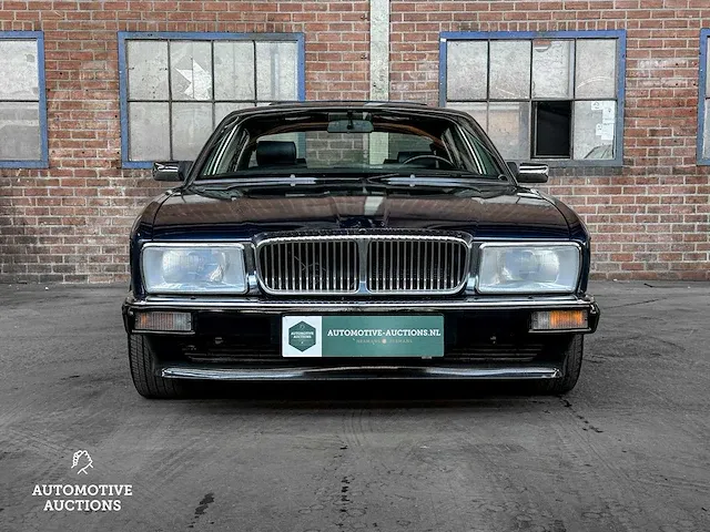 Daimler 4.0 l6 238pk 1990 -youngtimer - afbeelding 5 van  38