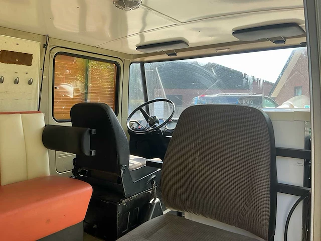 Daimler benz 408 brandweerwagen camper - scherpenzeel - afbeelding 18 van  34