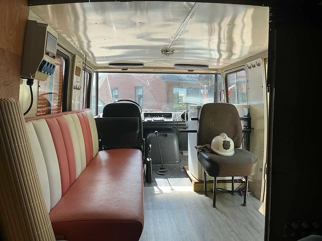 Daimler benz 408 brandweerwagen camper - scherpenzeel - afbeelding 26 van  34