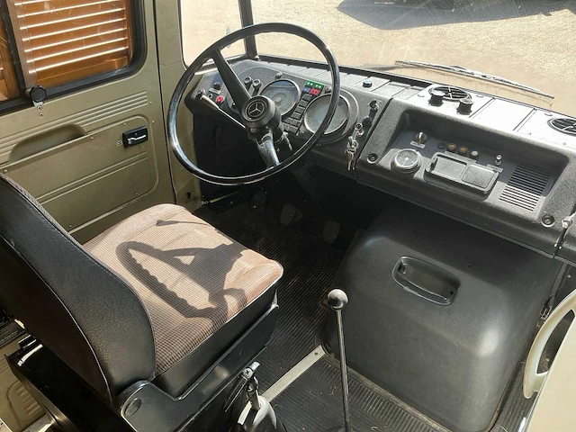 Daimler benz 408 brandweerwagen camper - scherpenzeel - afbeelding 27 van  34