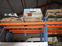 Dak shingles op 3 pallets. - afbeelding 1 van  1