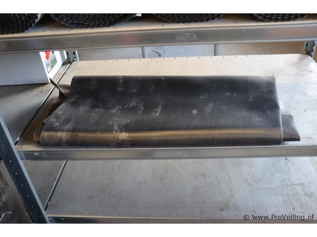 Dakbedekking, diverse rollen - afbeelding 3 van  8