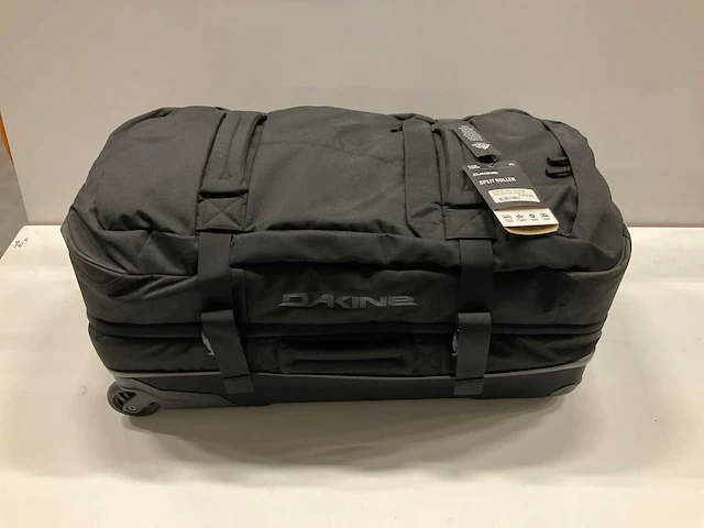 Dakine split stroller 85l black - afbeelding 1 van  4